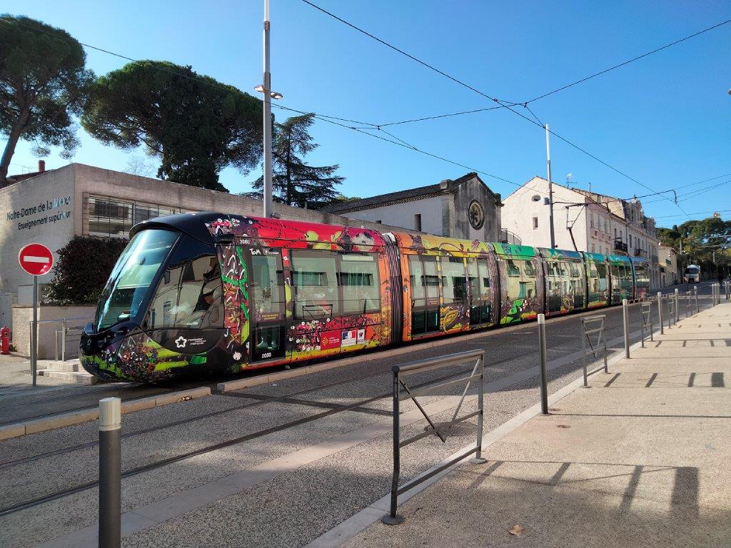 Une rame de tramway des Transports de l'Agglomération de Montpellier (TaM)